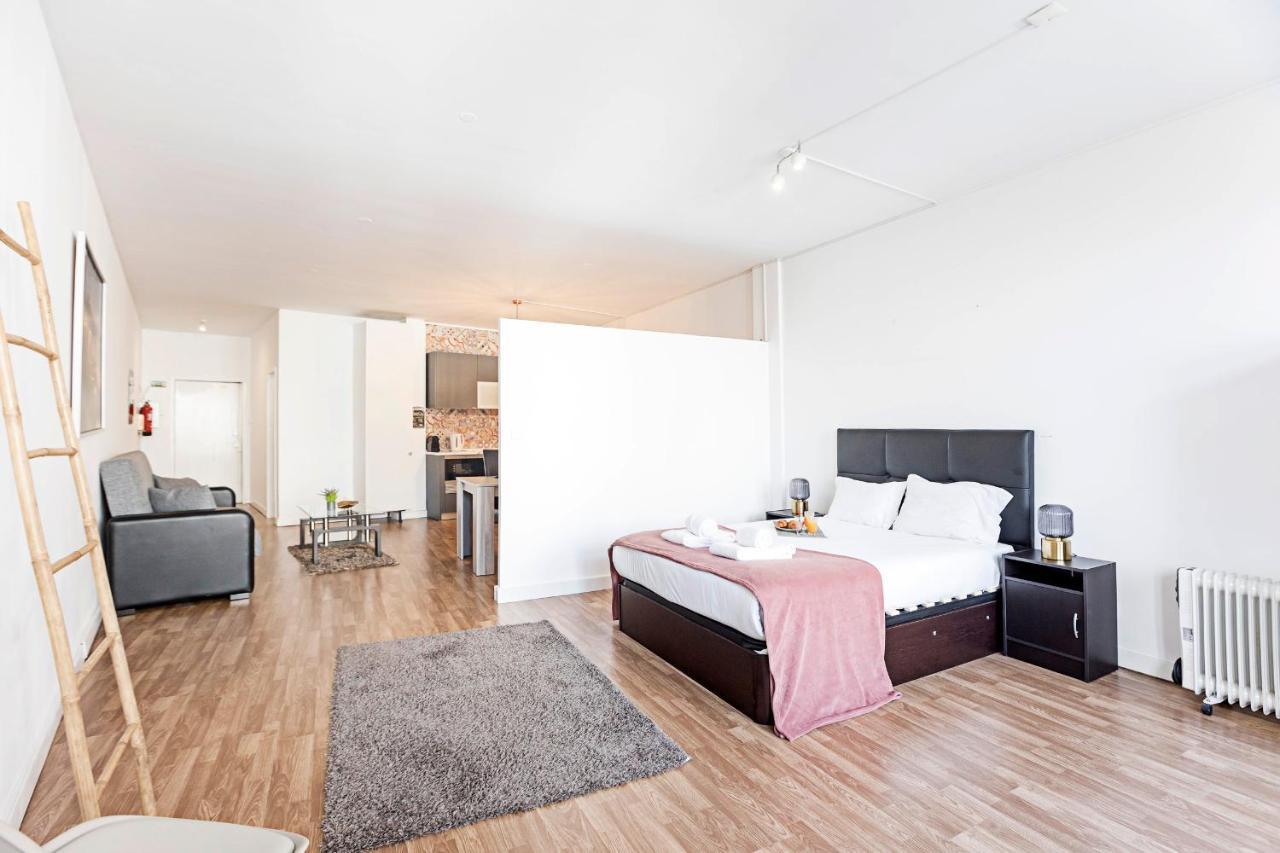 Amazing Apartment In Downtown Porto By Lovelystay Ngoại thất bức ảnh