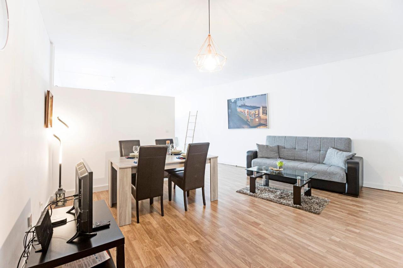 Amazing Apartment In Downtown Porto By Lovelystay Ngoại thất bức ảnh